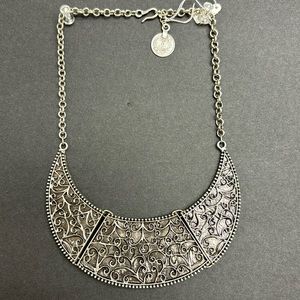 Chanour Cuff Necklace Pewter